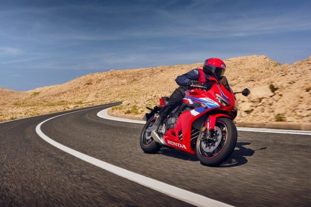 Honda și inovația pe două roți: E-Clutch și DCT – două soluții inteligente pentru viitorul mobilității