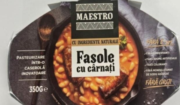 Fasole cu cârnați, retrasă de la vânzare din magazinele Profi și Carrefour, după ce un cumpărător a găsit „un corp străin” în conservă