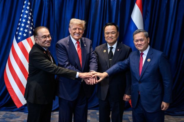 Acordurile semnate de Donald Trump înaintea summitului cu Xi Jinping: „Un pas monumental”
