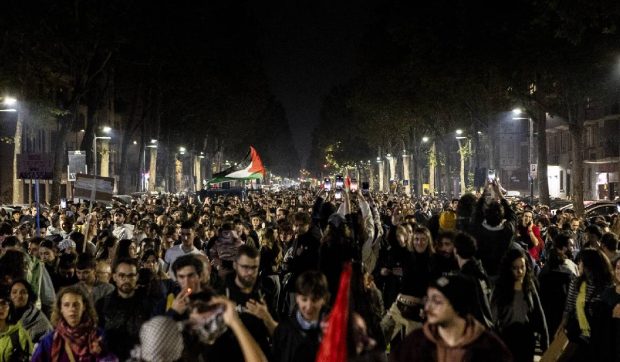 „Guvernul începe să se teamă foarte tare de noi”: protestele pro-Gaza din Italia pun presiune pe Meloni