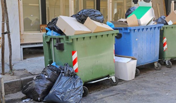Primăria Craiova vânează locuitorii care nu-și plătesc gunoiul