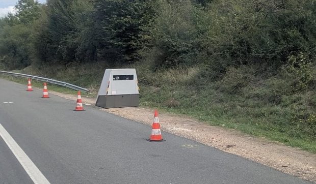 Un radar a prins 540 de șoferi într-o singură zi, la mai puțin de o săptămână după ce a fost instalat