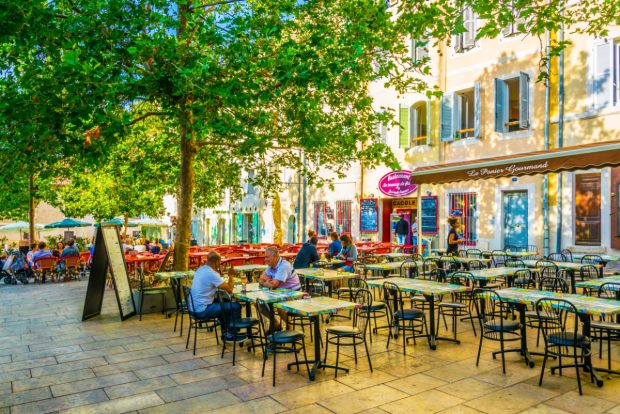 Orașul din Franța în care poți mânca cu doar 1 euro la restaurantele cu stele Michelin, dacă îndeplinești o condiție