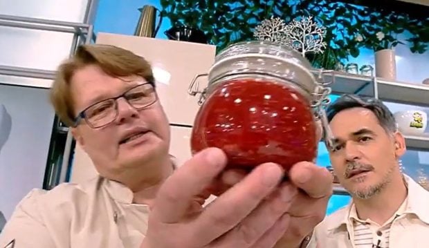 Cea mai bună rețetă de gem pe care o știe bucătarul Vlăduț de la „Neatza cu Răzvan & Dani”: „Fructele abundă”