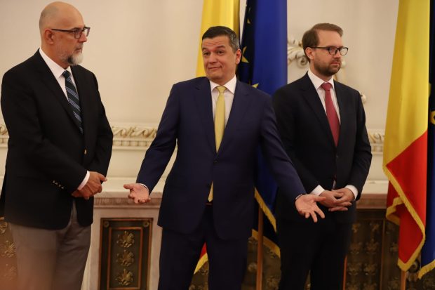 Ședință decisivă. Ce propuneri au partidele referitoare la procentul concedierilor din administrația locală