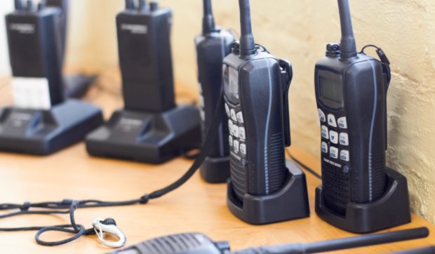 Cetățean maghiaro-spaniol, condamnat în SUA pentru că a vrut să ducă ilegal stații radio în Rusia. Bărbatul avea domiciliul în Emiratele Arabe Unite