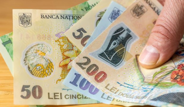 Tichetele de masă cresc la 50 de lei de la 1 ianuarie 2026: decizia pe salariul minim se lasă așteptată