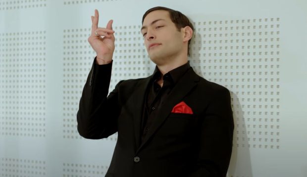 Imagine Stire Unde apare Toto Dumitrescu în timp ce este plasat în arest la domiciliu: „Norocoșii” | 2review.ro
