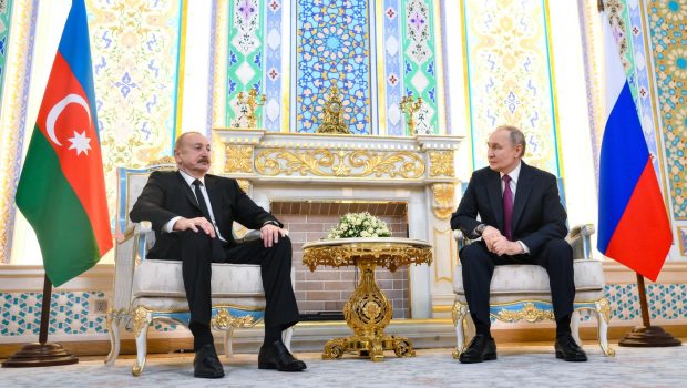 Vladimir Putin a cedat și a recunoscut în fața lui Ilham Aliev că Rusia este vinovată de moartea a 38 de oameni în urma doborârii unui avion azer