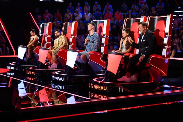Imagine Stire „Vocea României”, 24 octombrie 2025. Câștigătoarea „Românii au talent” sezonul 11, surpriza serii la Pro TV. „Mai era un lucru pe lista mea” | 2review.ro