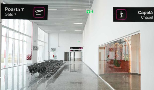 Lucrările de extindere a aeroportului din Craiova s-au încheiat. Noua clădire și infrastructura, gata de folosire în curând