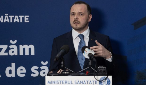 Clinica în care a murit fetița de 2 ani nu avea autorizație. Alexandru Rogobete: „Închideți-vă voi clinicile, ca să nu vin eu să le închid”