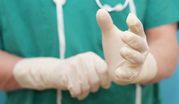 Moda alungirii oaselor, în Turcia: până la 50.000 de euro și dureri cumplite pentru 10 centimetri în plus