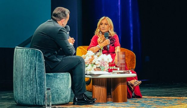 Imagine Stire Cum a apărut Anastasia Soare pe scena Operei Naționale București: „Am făcut greșeli care m-au costat milioane de dolari” | 2review.ro