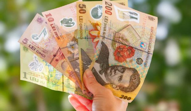 Bani în plus pentru tinerii aflați la primul job și victimele violenței domestice: lista completă de propuneri de la Ministerul Muncii