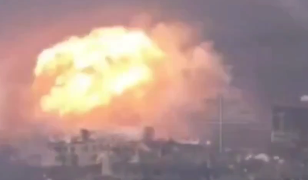 Un bloc din „Orașul Păcii” a fost pulverizat de bomba rusească FAB-3000. Rusia bombardează orașele ucrainene ca în Al Doilea Război Mondial