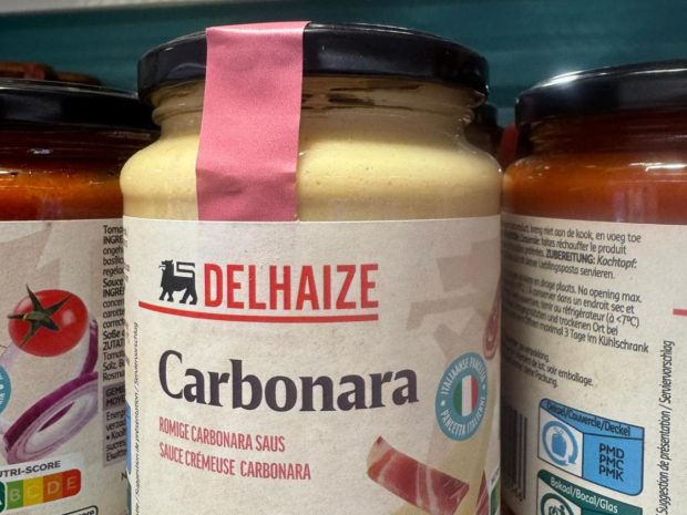 Carbonara belgiană cu „pancetta italiană” și smântână vândută Parlamentului European a indignat Italia. Se cere o anchetă