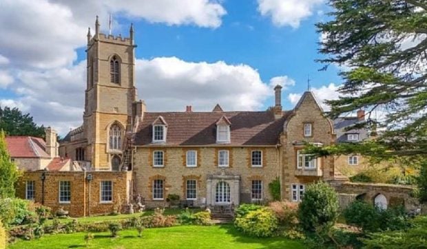 Țara în care casele de lux de la sate nu mai atrag cumpărători și s-au ieftinit semnificativ