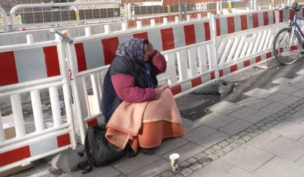 Un clan de cerșetori români terorizează un cartier din Germania: „E catastrofal, cu adevărat îngrozitor”