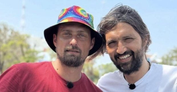 Dan Alexa și Gabi Tamaș, profesori de medicină tradițională românească cu ceapă și nămol în Coreea