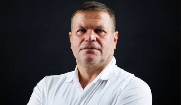 Un medic chirurg din Galați a fost certat de un pacient pentru că l-ar fi operat prea repede, iar AI-ul i-a zis că operația trebuia să dureze mai mult