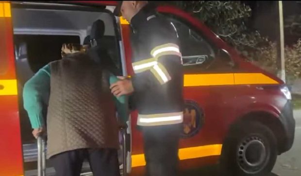Localităţile Plauru şi Ceatalchioi, aproape de nava cu GPL care arde, evacuare încheiată