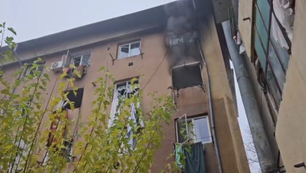 Explozie urmată de incendiu într-un bloc din Balș, județul Olt. Planul Roșu de Intervenție a fost dezactivat