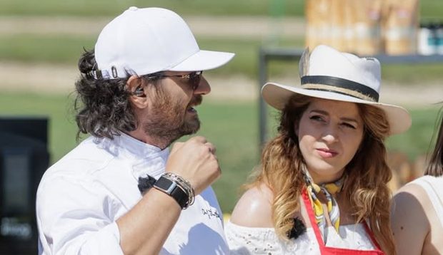 Imagine Stire Cerasela Șerban, concurenta însărcinată de la MasterChef România 2025, reacție după ce s-a scris că Florin Dumitrescu ar fi obligat-o să mănânce carne crudă: „Informații urâte, total false” | 2review.ro