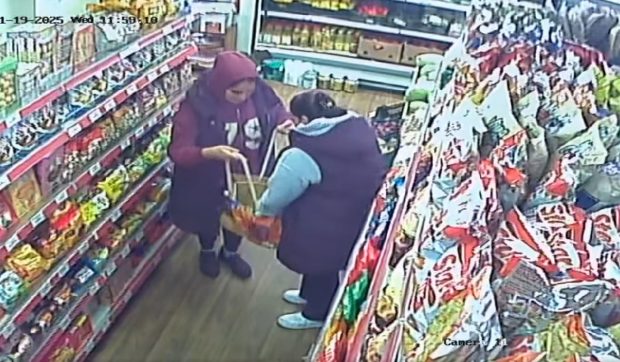 Un magazin românesc din Anglia a fost jefuit: „o rață congelată și două caserole de burta de vită înghețată”