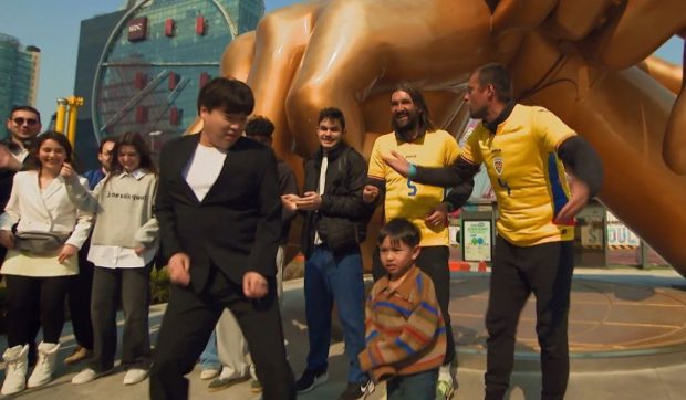 Imagine Stire Cum au fost „ajutați” Dan Alexa și Gabi Tamaș să câștige Asia Express 2025. Fanii acuză Antena 1: Actori „plasați” să le rezolve probele | 2review.ro