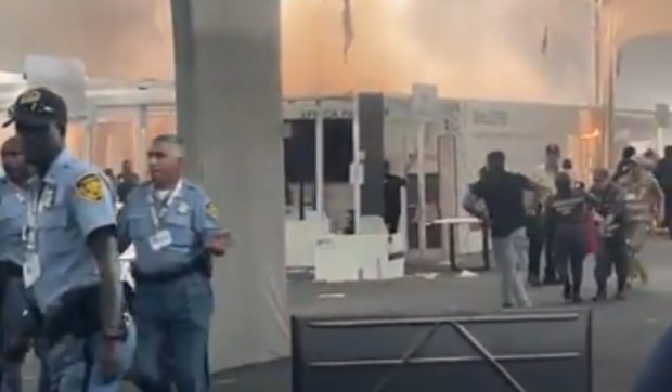 Incendiu cu flăcări până în tavan la COP30 din Brazilia, unde se află și Diana Buzoianu | VIDEO