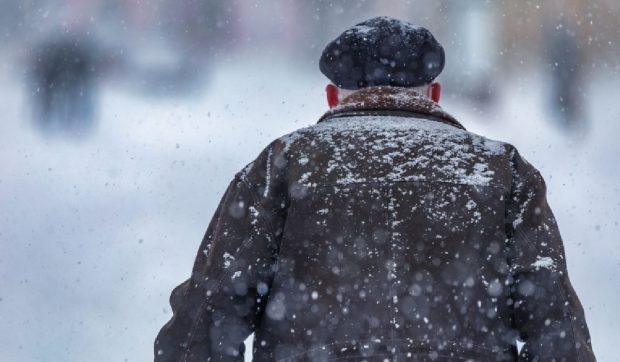 Avertizare meteo ANM de ploi, vânt, răcire și ninsori în România. Vreme severă până joi dimineață