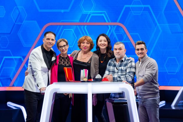 Imagine Stire Program TV de 1 decembrie. Filme, emisiuni și parada de Ziua Națională | 2review.ro
