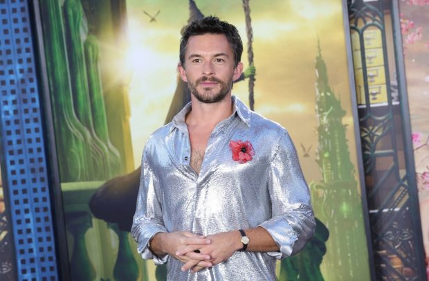Imagine Stire Jonathan Bailey, desemnat de revista People „cel mai sexy bărbat în viață”. Serialele de succes în care a jucat actorul | 2review.ro