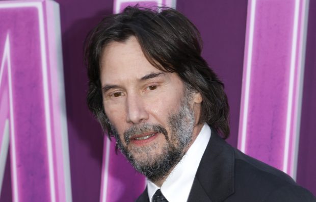 Imagine Stire Keanu Reeves și-a recuperat obiectele valoroase furate din casa lui în 2023. Printre acestea se numără și o bijuterie specială | 2review.ro