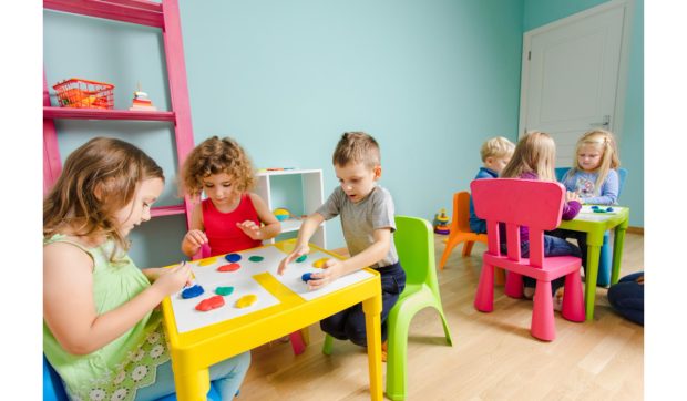 Programul zilnic ideal într-o grădiniță privată – echilibru între învățare și joacă