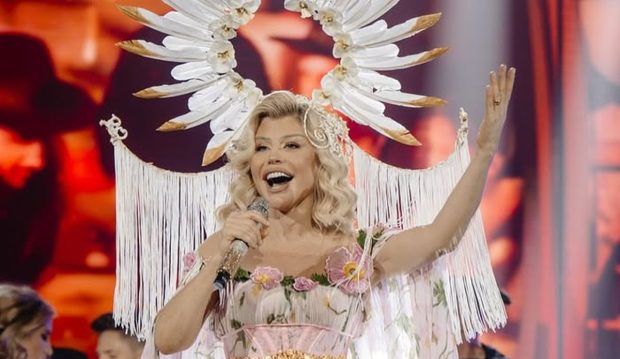 Imagine Stire De ce nu a fost tatăl Loredanei Groza la concertul susținut de artistă la Sala Palatului: „E greu să vorbesc despre asta” | 2review.ro