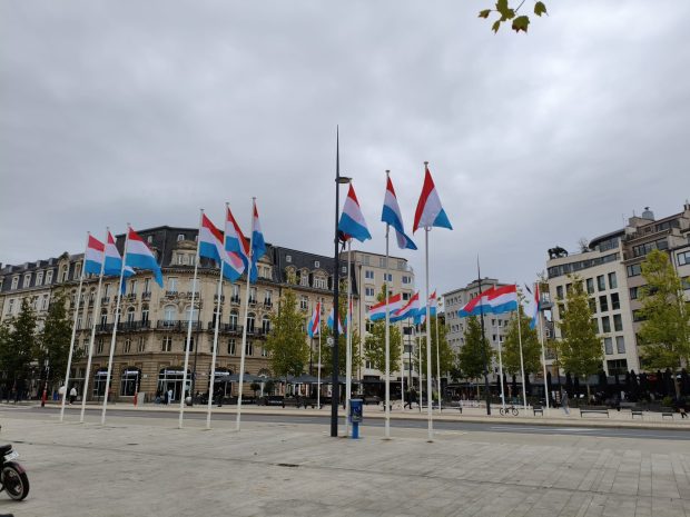 Motivele pentru care Luxemburgul a devenit atractiv pentru oamenii de afaceri români