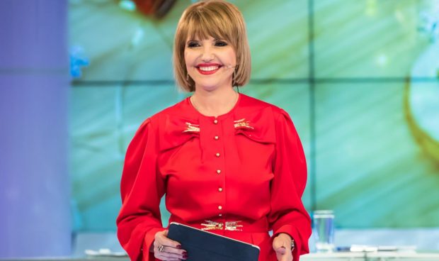 Imagine Stire Marina Almășan, replică dură după ce Televiziunea Română a fost acuzată că a furat numele unei emisiuni: „Cam așa se întâmplă și acum” | 2review.ro