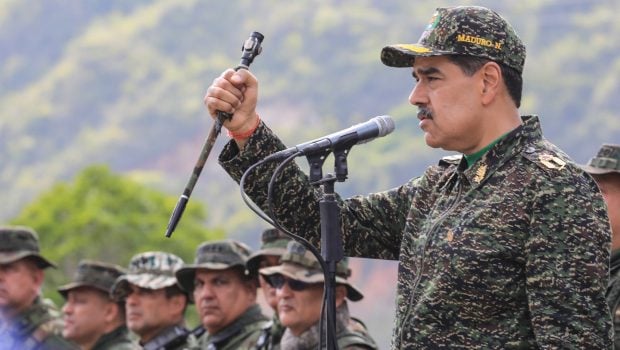 Regimul din Venezuela anunță o desfășurare militară masivă în fața „imperialismului” american. Portavionul Gerald R. Ford a sosit în regiune