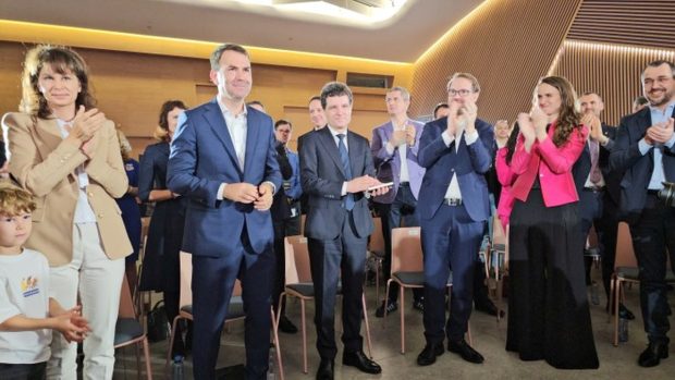 Nicușor Dan, acuzat de PSD și AUR după ce a fost la Cătălin Drulă, care și-a lansat candidatura la Primăria București: „Reziștii vor să pună stăpânire pe țară”