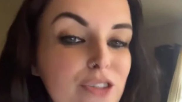 O bloggeriță a sunat la zeci de biserici rugând să hrănească un bebeluș înfometat și a fost refuzată: „Nu e că nu au, nici măcar nu vor să încerce”