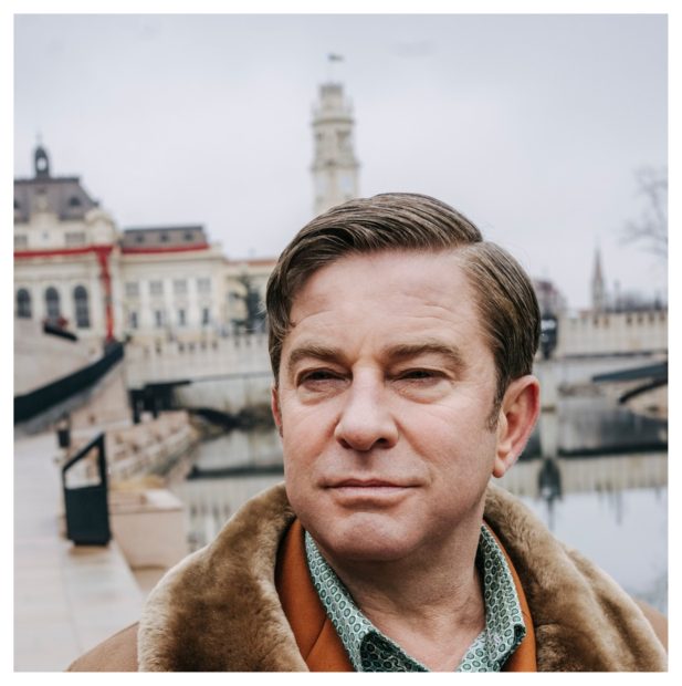 Imagine Stire Ce spune soția lui Pavel Bartoș când acesta o anunță că mai vrea să facă încă un film: „Nu suntem atât de inconștienți” | 2review.ro