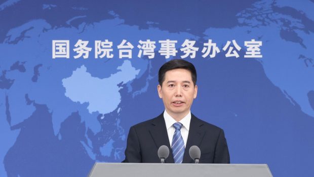 China amenință că va „zdrobi” pe oricine intervine între ea și Taiwan, în timp ce guvernul de la Taipei își întărește apărarea