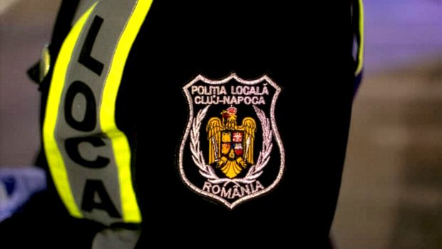 Polițiștii locali au instigat un copil să cumpere țigări pentru a închide magazinul unui mare retailer din România. Cum a funcționat capcana