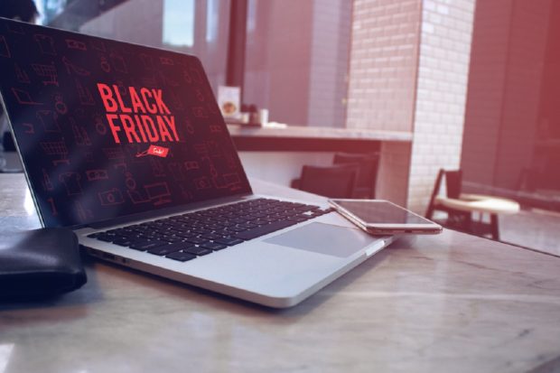 Kebap și lingouri de aur, vedetele ofertei eMAG de Black Friday 2025