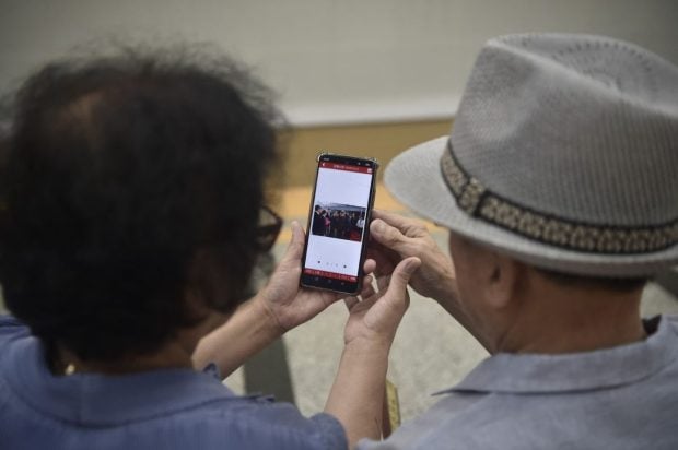 Telefoanele fără Wi-fi, cu acces la internet doar cu aprobarea guvernului. Te cenzurează și dacă vrei să scrii „prieten”: cum arată smartphone-urile din Coreea de Nord
