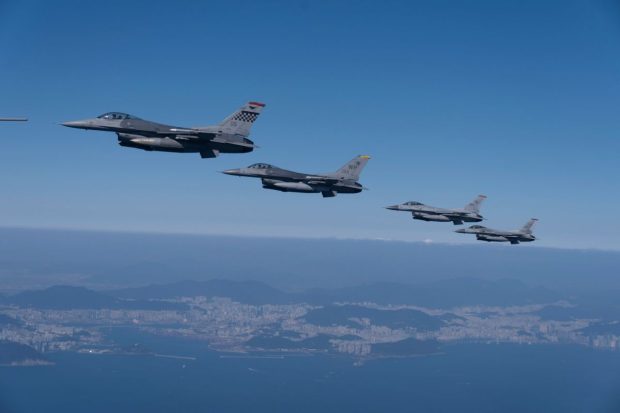 România a cumpărat 18 avioane de vânătoare F-16 din Olanda și a plătit doar un euro