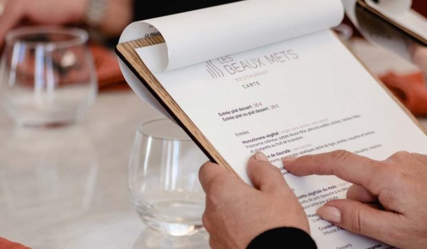Restaurantul care controlează cazierul judiciar al clienților săi înainte de a-i primi