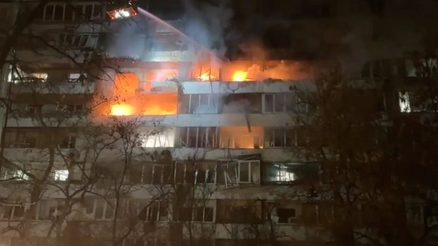 Cel mai mare atac aerian al Rusiei în Ucraina din acest an. Kievul, lovit cu drone, rachete de croazieră și rachete balistice. Câți civili au murit